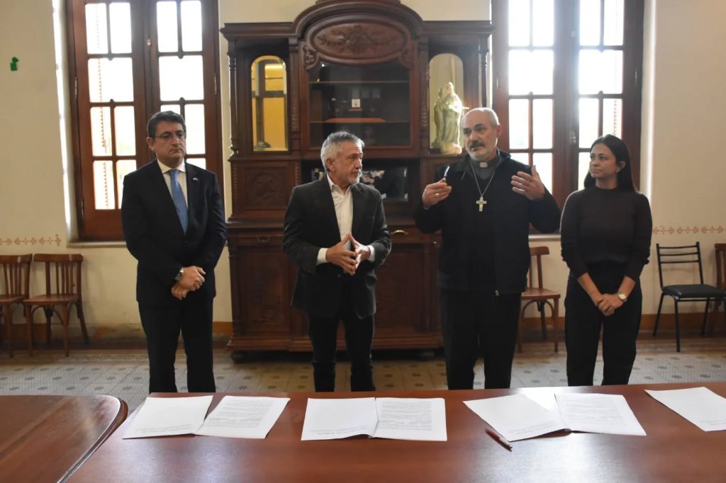 convenio-museo-1024x682.jpg